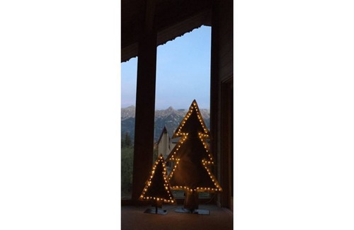 Puy-Saint-Vincent Ski Chalet | Chalet in the mountains, skis on !