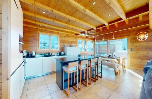 Sion Ski Chalet | Chalet in Veysonnaz with hot tub