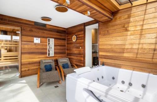 Oybin Ski Chalet | Chalet Jeschkenpanorama by Interhome