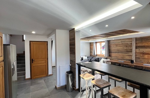 Saint-Sorlin-d'Arves Ski Chalet | Chalet Jogidi