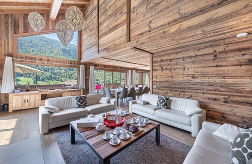 Meribel Ski Chalet | Chalet Kashmir 5MIN from the slopes by car