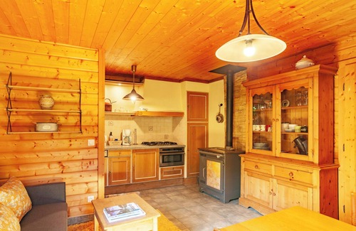 Saint-Jorioz Ski Chalet | Chalet "L'herminette" with Garden & Terrace