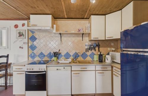 Salignac-Eyvignes Ski Chalet | Chalet La Brousse pour 5 personne avec piscine