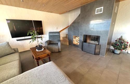Crans-Montana Ski Chalet | Chalet La Louise avec vue imprenable