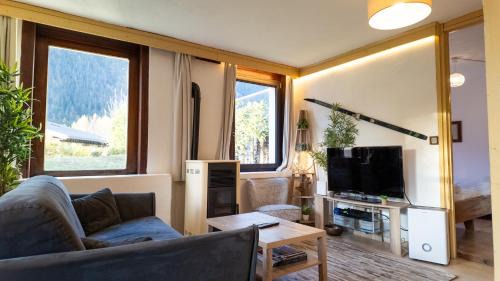 Les Praz-de-Chamonix Apartment | Chalet la Pagode, vue Mont-Blanc et jardin privé