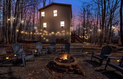 Gouldsboro Ski Chalet | Chalet Lake, Movie Theater, Hot Tub, Arcade