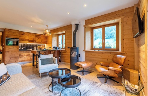 Le Grand-Bornand Apartment | Chalet le 4- N°1. swimming pool, sauna, gym in a unique setting.