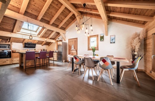 Abondance Ski Chalet | Chalet 'Le Ber Abbay' with Mountain View, Private Terrace and Wi-Fi