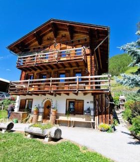 Evolene Ski Chalet | Chalet Le Colett La Forclaz 4 personnes