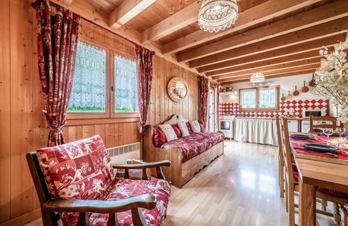 Vacheresse Ski Chalet | Chalet 'Le Darbon 3 Étoiles' with Mountain View, Private Garden and Wi-Fi