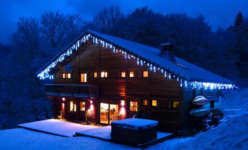 Chatillon-sur-Cluses Bed & Breakfast | Chalet Le Pery