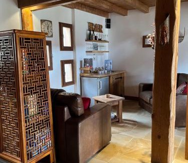 Chatillon-sur-Cluses Bed & Breakfast | Chalet Le Pery