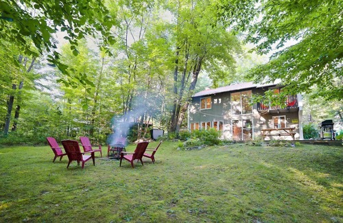 Orford Ski Chalet | Chalet Le Renard - Oasis of nature with private hot tub