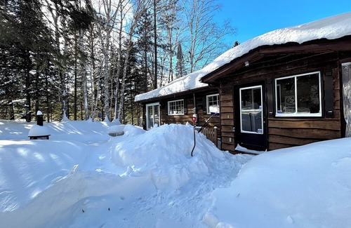 Lac Superieur Village Ski Chalet | 🏡 Chalet LE SUPÉRIEUR – Waterfront, 6 km from Mont-Tremblant 🎿