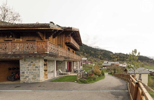 Feissons-sur-Salins House | CHALET LE TREDARD - LE PLEIN SUD