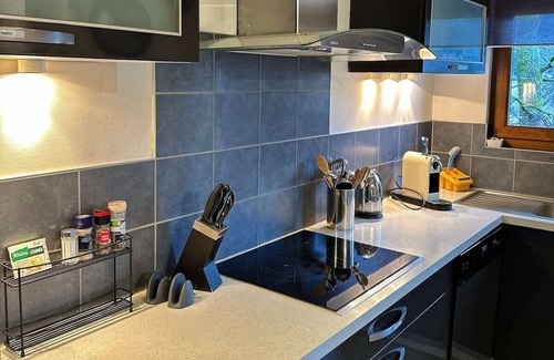 Sapois Ski Chalet | Chalet les 2 Sapins - 10 people - Beds made up, Towels and Housework included