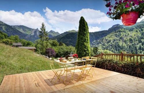 Manigod Ski Chalet | Chalet Les Houlottes - OVO Network