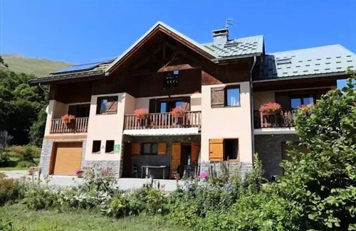 Valloire Apartment | Chalet Les Lupins - 3 rooms 6 people 3* exposed South