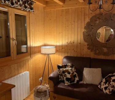 Station de Drouzin le Mont Ski Chalet | Chalet Les Marmottons
