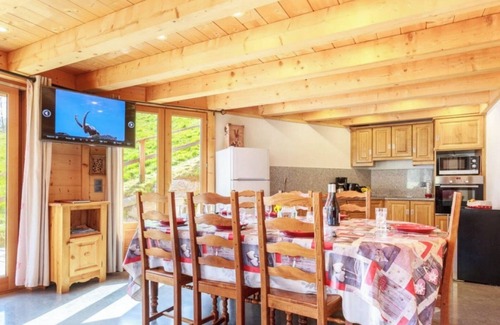 Beaufort Ski Chalet | Chalet 'Les Tarines 1' with Mountain View, Private Terrace and Wi-Fi