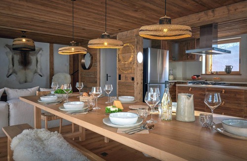 La Clusaz Ski Chalet | Chalet Limanosa - relaxing stay 15p with spa in La Clusaz - OVO Network