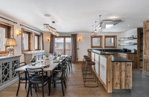 Courchevel Ski Chalet | Chalet luxe avec sauna, cheminée et services inclus à Courchevel 1650 - FR-1-563-89