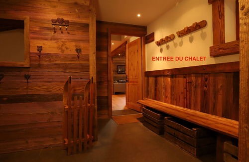Bonneval-sur-Arc Ski Chalet | CHALET LUXE ET CHARME, 4* BELLA ALPINA, 12P, 150m2, 200 years old