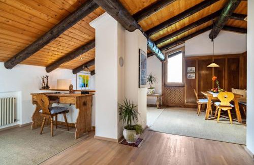Meltina Apartment | Chalet Marianna