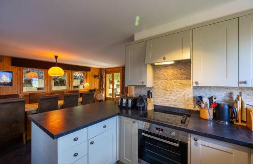 Nendaz Ski Chalet | Chalet Marianne - Nendaz, cosy & close to ski lift 4 Vallées