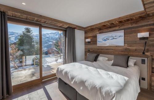 Meribel Village Ski Chalet | Chalet moderne lumineux proche pistes - 12 pers, 5 ch, parking, wifi, ménage inclus - FR-1-566-43