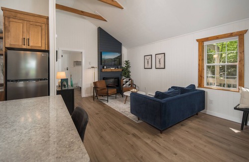 Mill Ridge Ski Chalet | Chalet near Boone, Blowing Rock, Ski Resorts, App St. w/Mt Views, Pool, Firepit