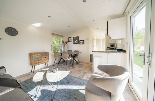 Kaatsheuvel Ski Chalet | Chalet near Efteling Theme Park