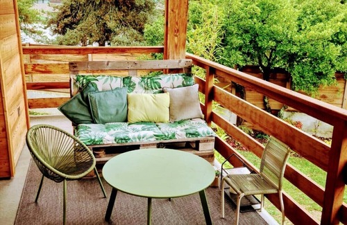 Amphion-les-Bains Ski Chalet | Chalet near lake and park ideal for family