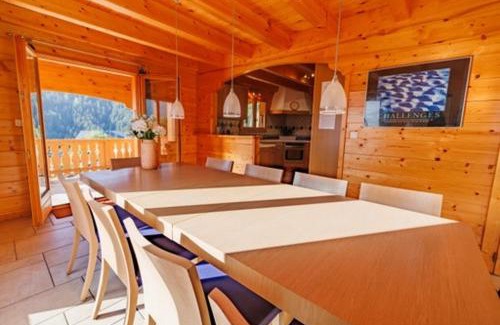 La Cote-d'Arbroz Ski Chalet | Chalet Nicole