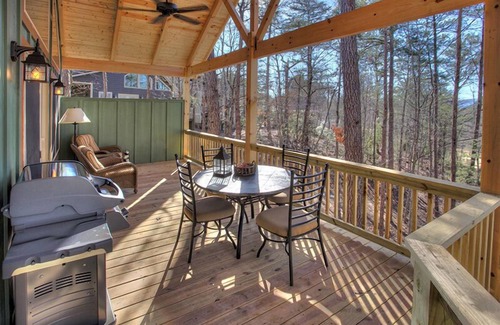Helen House | Chalet on the Green | Luxury Innsbruck Home w/Covered Deck and Hot Tub in Helen