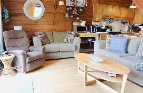 Stevensville House | Chalet on the Lake unit 21