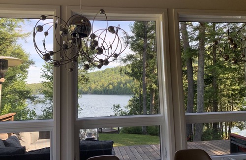 Mont-Laurier House | Chalet Paisible et Familial au Bord du Magnifique Lac-des-îles