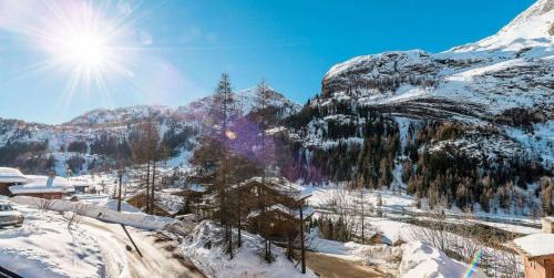 Les Brevieres Ski Chalet | Chalet Paradis Blanc - Chalet 4 - 129m2 - 6 chambres, 6 salles de bain MAE-2024