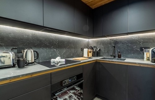 Valtournenche Apartment | Chalet Pessey Nature & Silence| Petits Reins Apartment