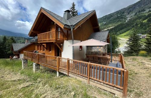 Oz Ski Chalet | Chalet Pic Blanc Alpe d’Huez/Oz en Oisans