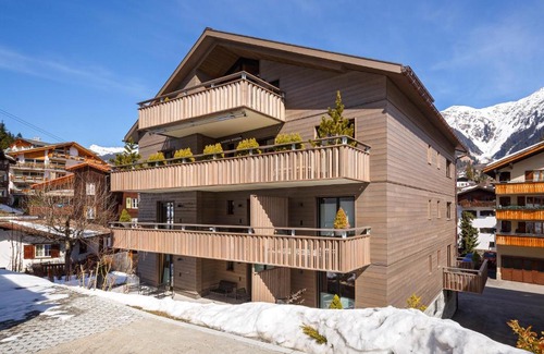 Klosters-Serneus Apartment | Chalet Piz Buin