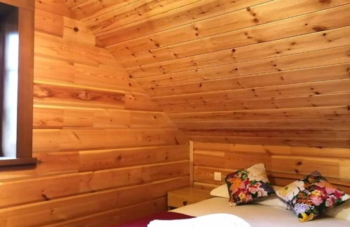 Bussang Ski Chalet | Chalet "Refuges Des Hauts 1" with Private Terrace, Balcony & Wi-Fi