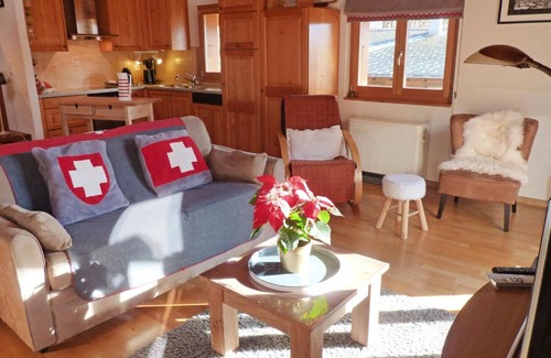 Ovronnaz Ski Chalet | Chalet Ropiar by Interhome