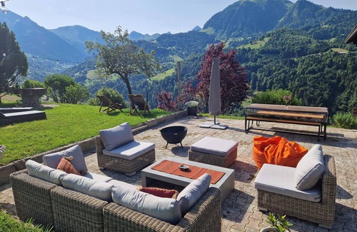 Manigod Ski Chalet | Chalet Savoyard Authentique au Calme Avec vue Panoramique À180 sur les Montagnes