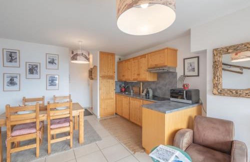 Viel-Alpe Apartment | Chalet Savoyard pour Familles - Centre Huez - FR-1-645-76
