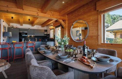 Manigod Ski Chalet | Chalet Sivara - Aravis mountains stay for 6 - OVO Network
