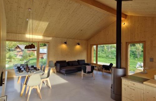 Nendaz Ski Chalet | Chalet ski-in ski-out with jacuzzi in Nendaz