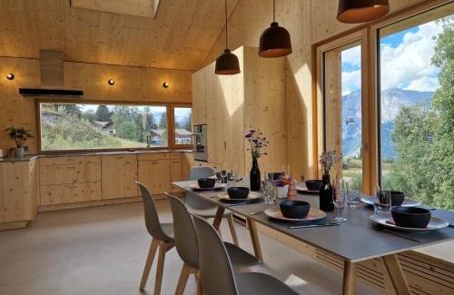 Nendaz Ski Chalet | Chalet ski-in ski-out with jacuzzi in Nendaz