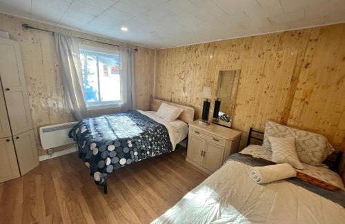 Rawdon Ski Chalet | Chalet Ski Mont Calm Water Falls River Rawdon