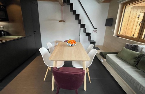 Sixt-Fer-a-Cheval Ski Chalet | Chalet* sleeps 4 to 6, facing the mountains above Sixt-Fer-à-Cheval